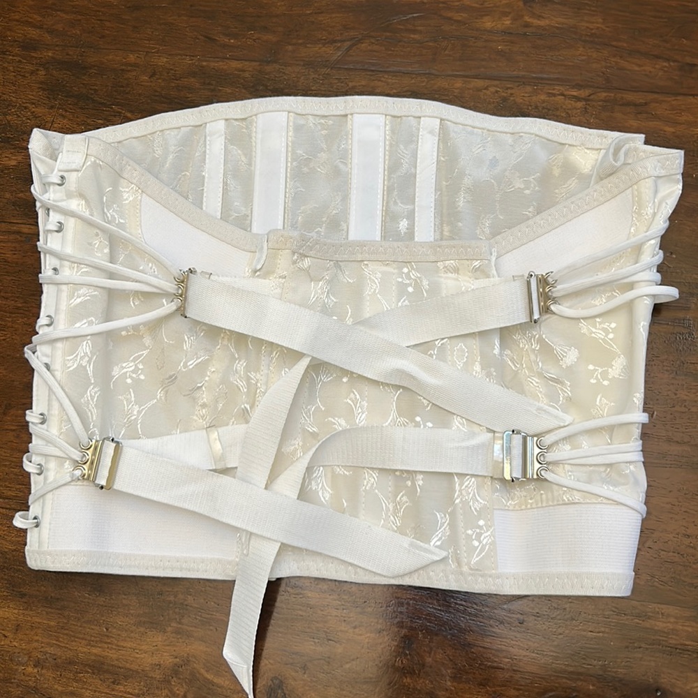 White Lace Waist Cincher Garter Belt - Women's Intimates